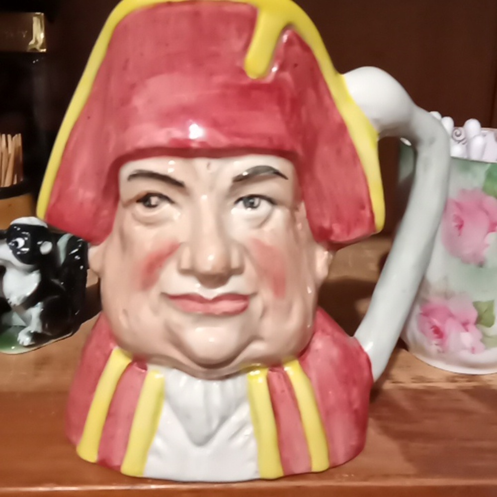 The beadle  Hand Painted vintage cup from Artone England.